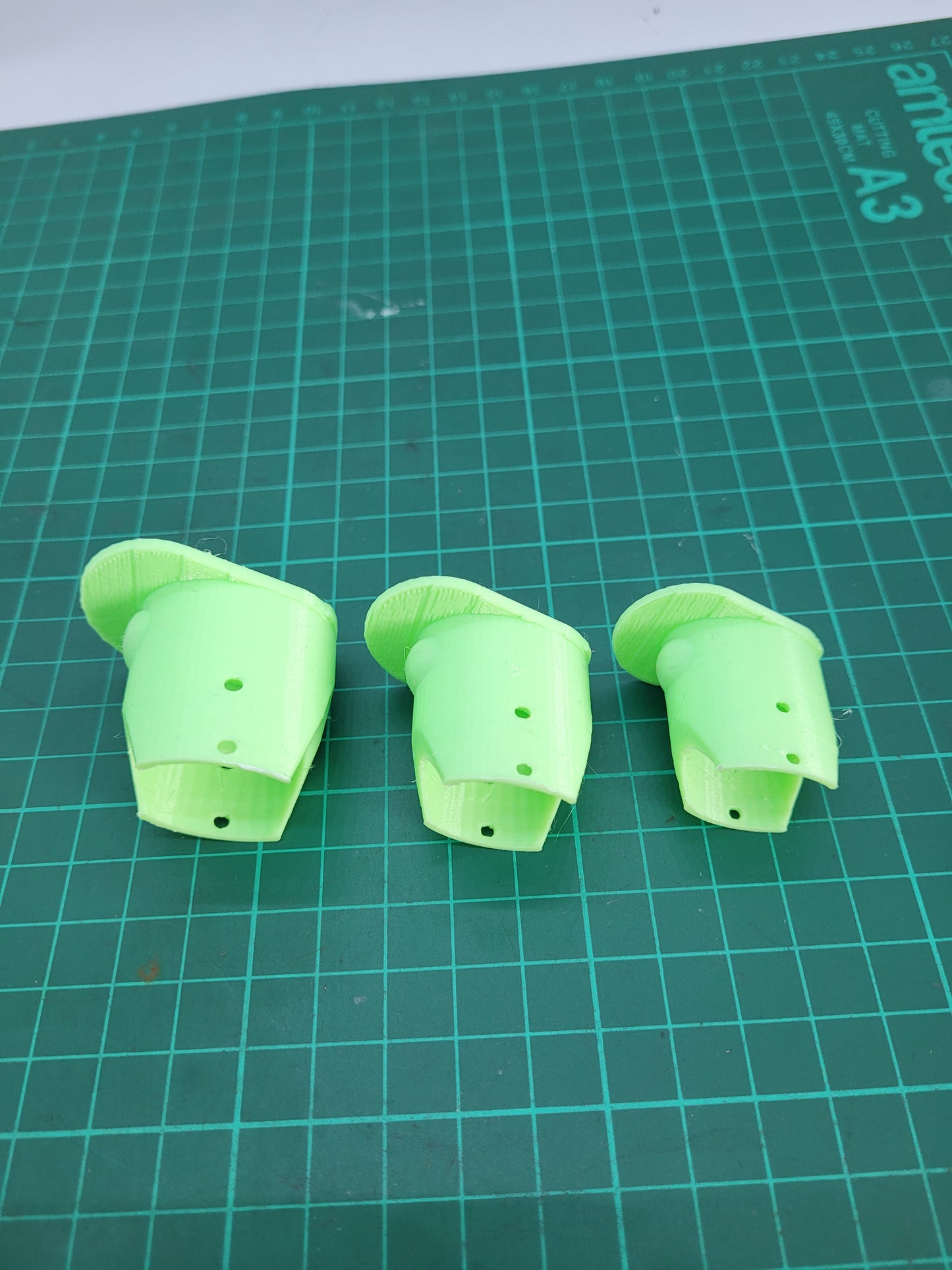 JUG BAIT HOLDER