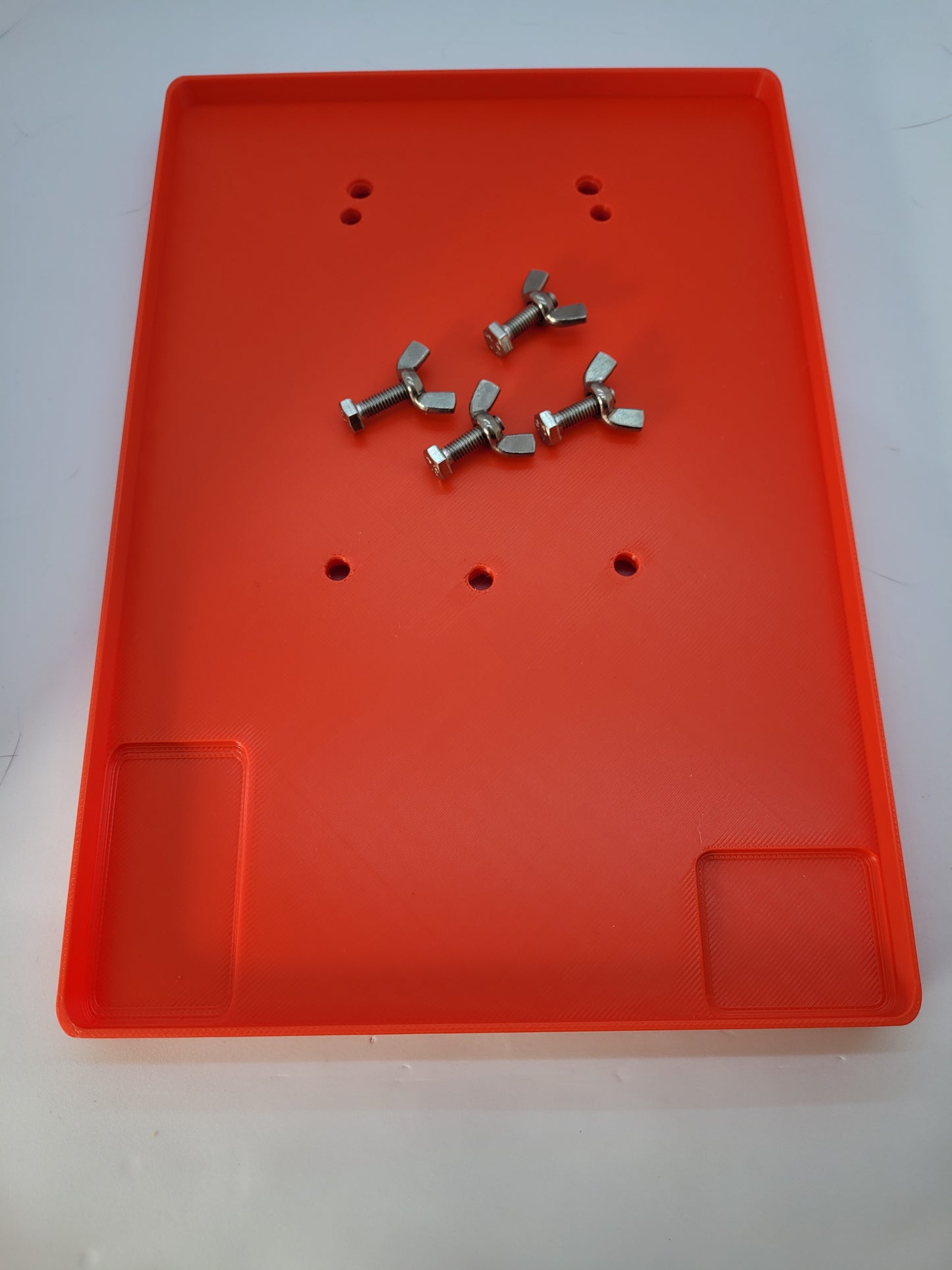 MEC 600 BENCH TRAY